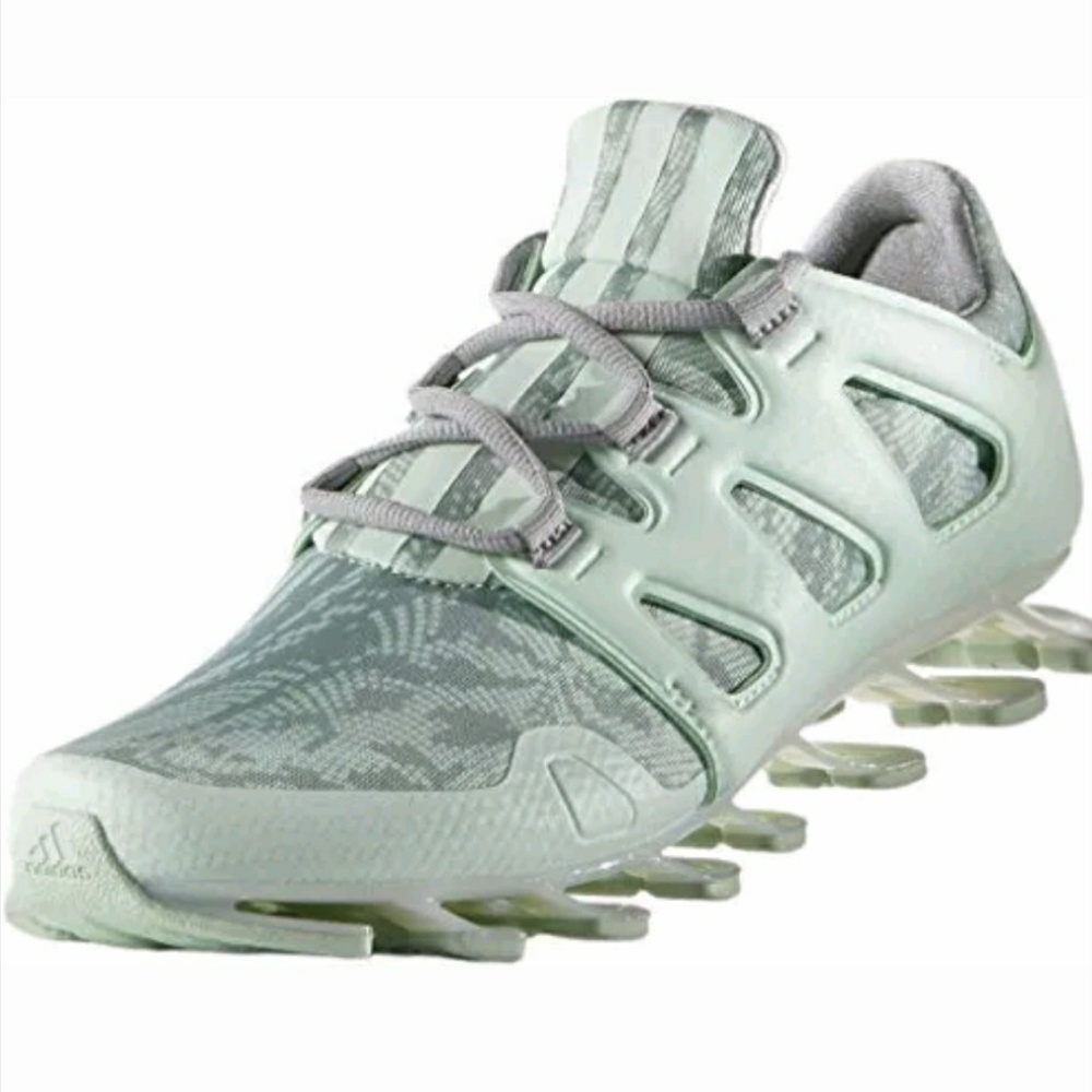 NWB Adidas Springblade Pro W Size 9